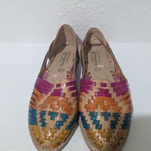 WOMEN'S COLORFUL HUARACHES